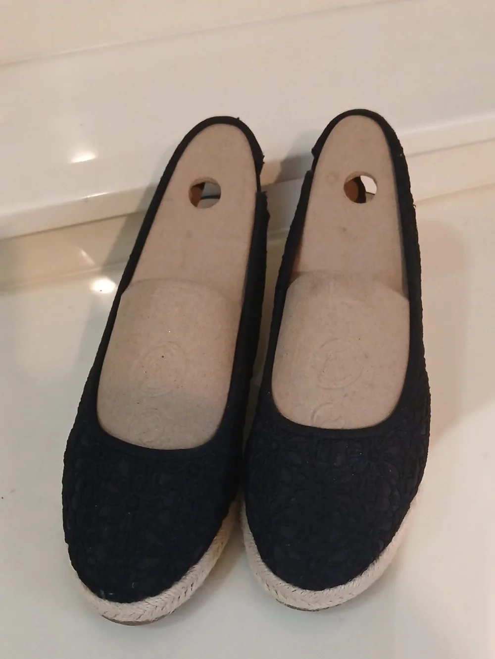 Life Stride Black Lace Espadrille Flats with Jute Trim